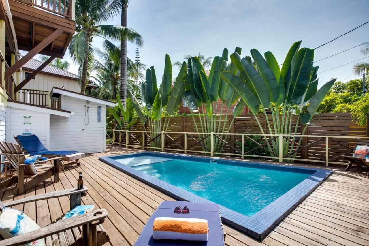 Driftwood Gardens Guesthouse Placencia Екстериор снимка
